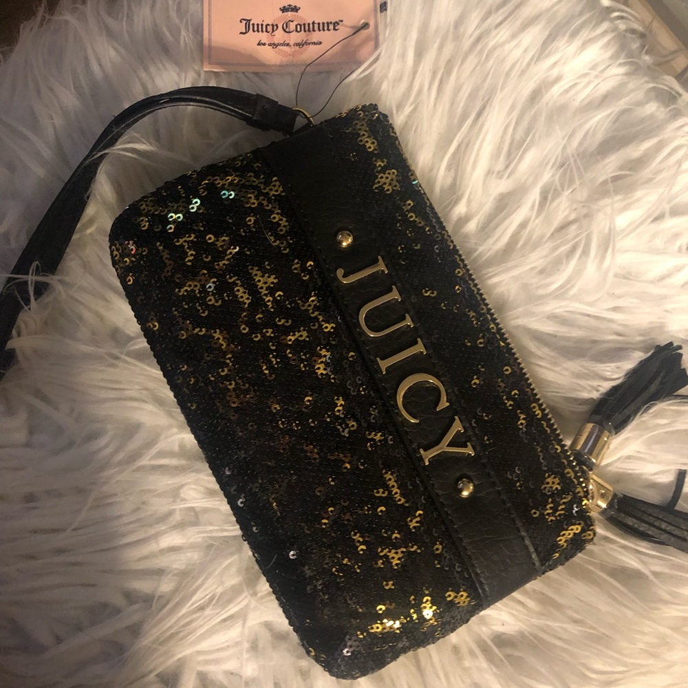 Juicy couture clutch